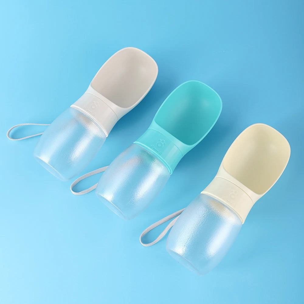 Bouteille d'Eau Portable pour Chien - Distributeur d'Eau pour Animaux de Compagnie, Idéal pour les Promenades et Voyages en Plein Air